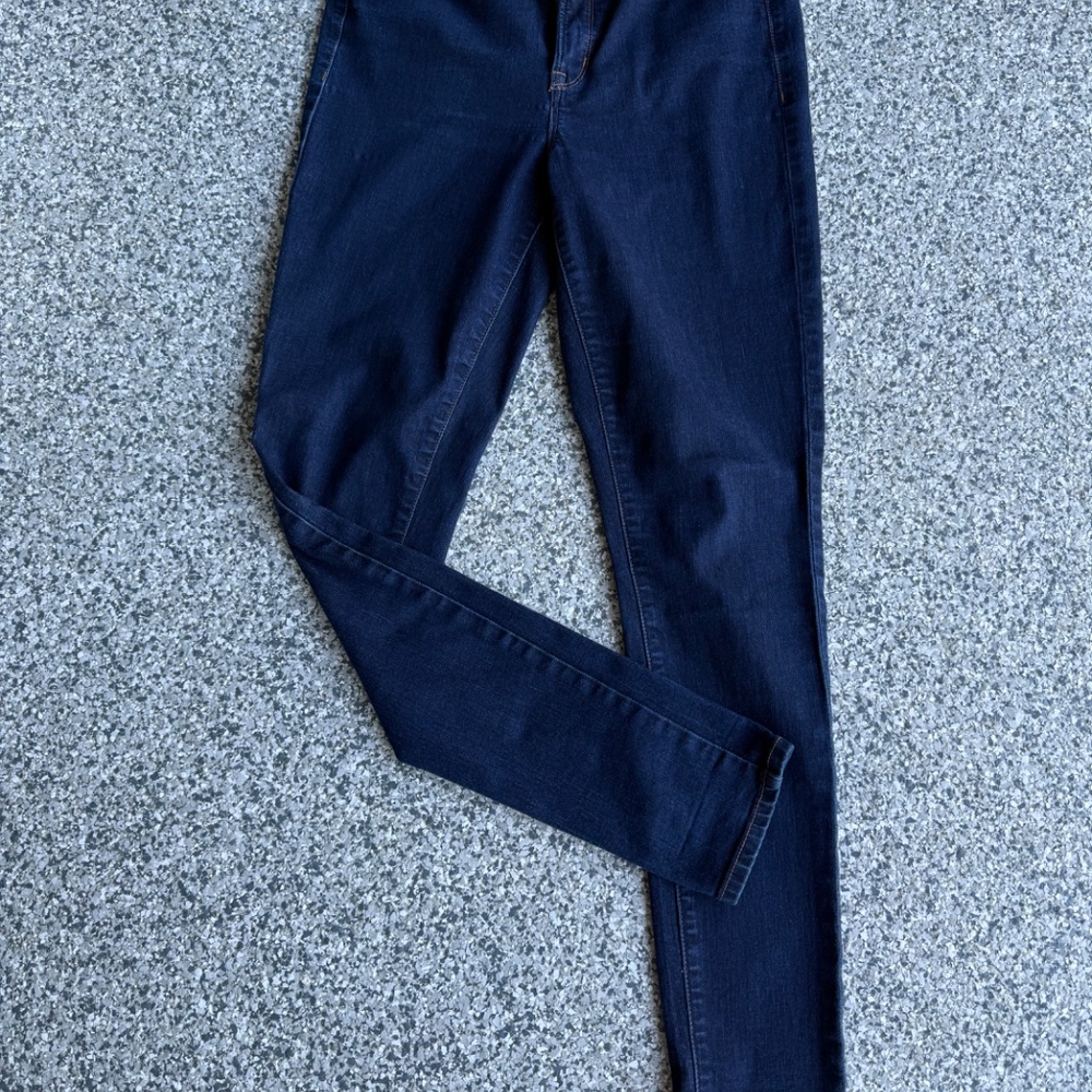 Old Navy Rockstar super skinny high rise jeans